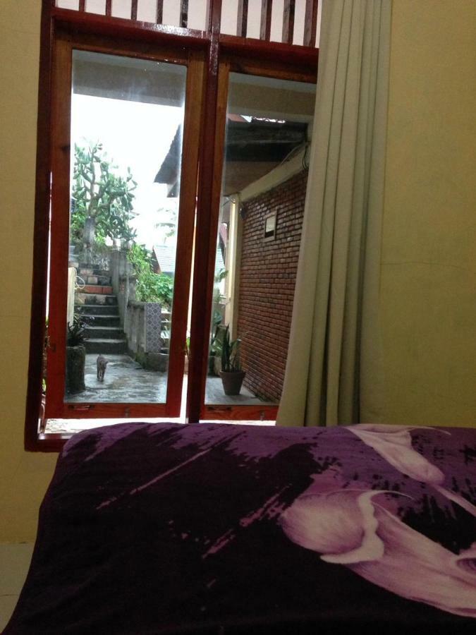 Aman'S Guesthouse Tuk Tuk Εξωτερικό φωτογραφία